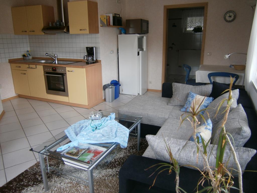 Eifeler Ferienwohnung Nettersheim Habitación foto